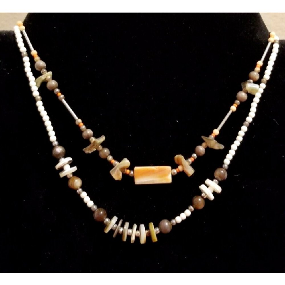 **Vintage Unique Lot Dainty Very Smooth Shell MOP Necklaces Beads and Chips**